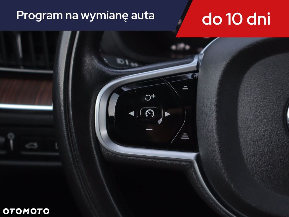 Volvo XC 60 - 18