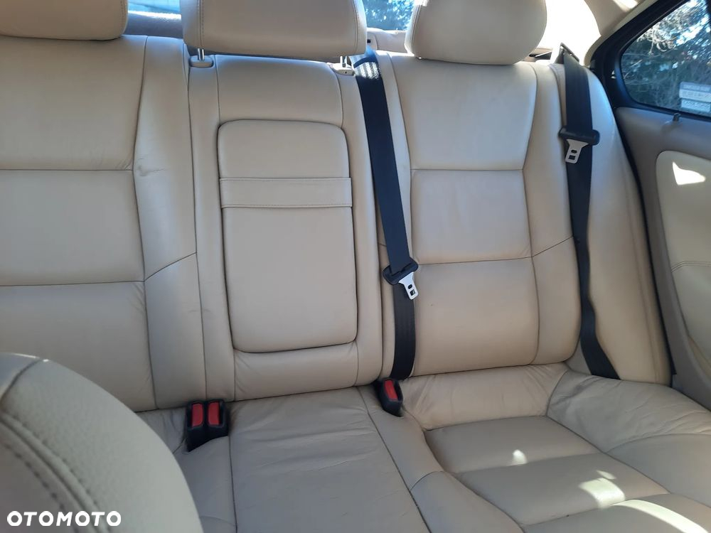Volvo S60 - 11