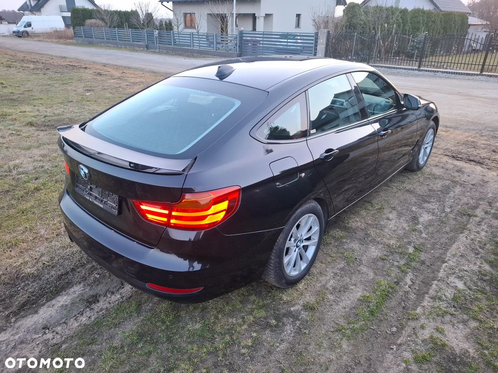 BMW 3GT 318d - 8