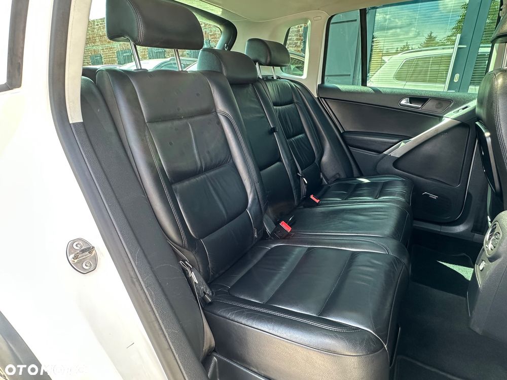 Volkswagen Tiguan 2.0 TSI 4Motion DSG Sport & Style - 36