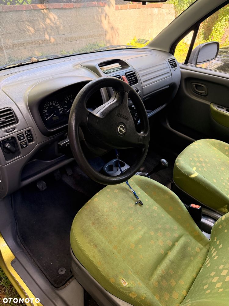 Opel Agila 1.0 - 6