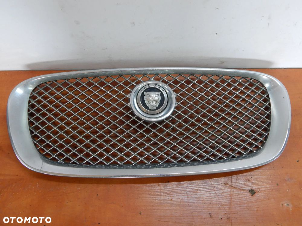 atrapa grill Jaguar XF x250 07-13  Łuków części - 2