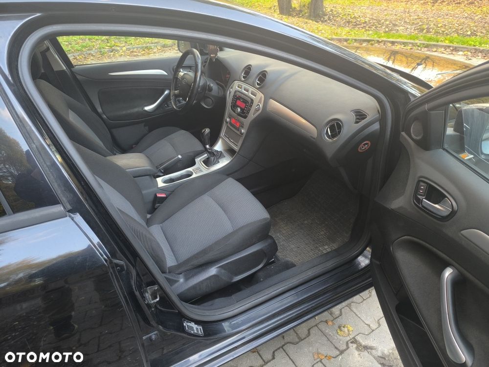 Ford Mondeo - 6