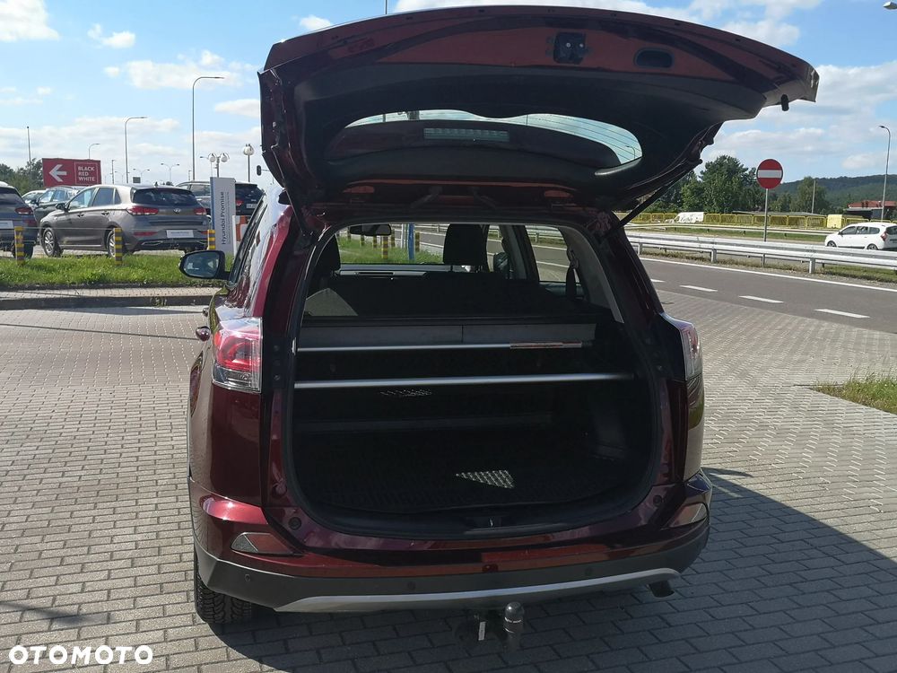 Toyota RAV4 2.0 D-4D Premium 4x2 - 10