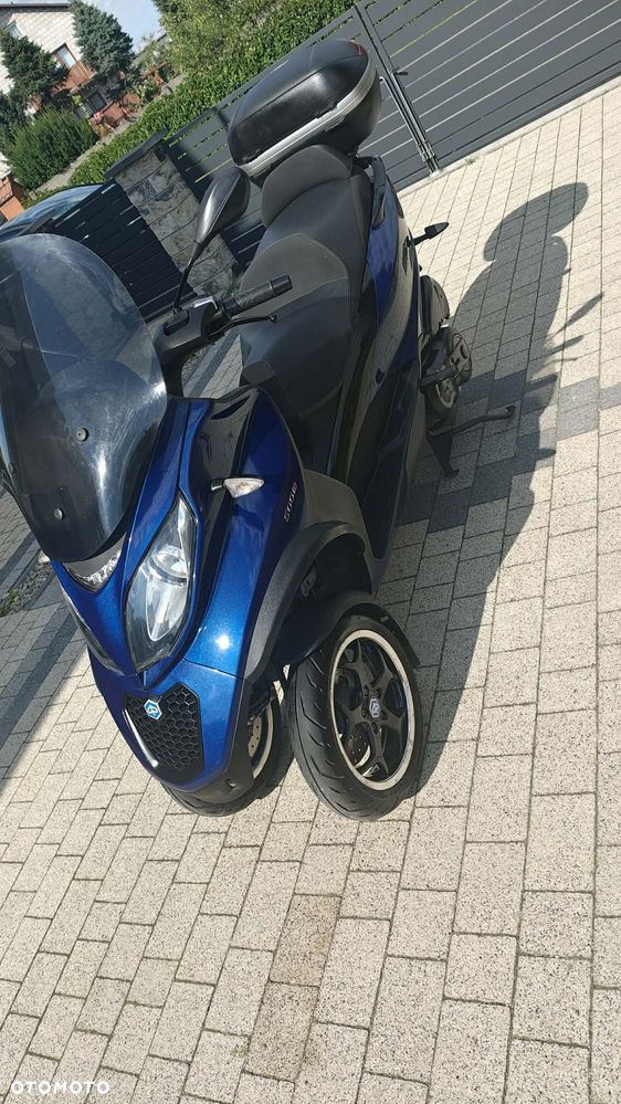 Piaggio MP-3 - 8
