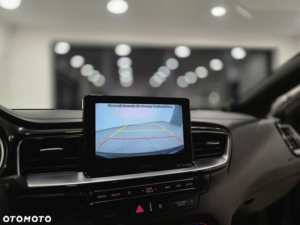 Kia ProCeed 1.6 T-GDI GT DCT - 33