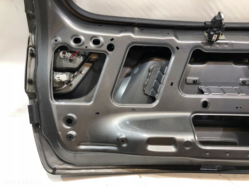 grand cherokee wk2 klapa tył pokrywa bagażnika - 13