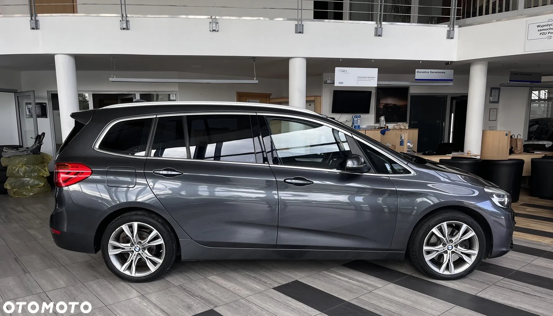 BMW Seria 2 220d GT Sport Line - 7