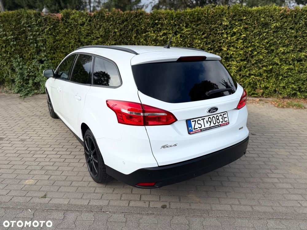 Ford Focus 1.0 EcoBoost Trend - 6