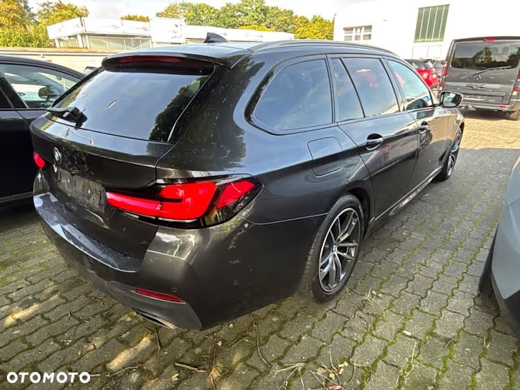 BMW Seria 5 540d xDrive M Sport Edition - 6
