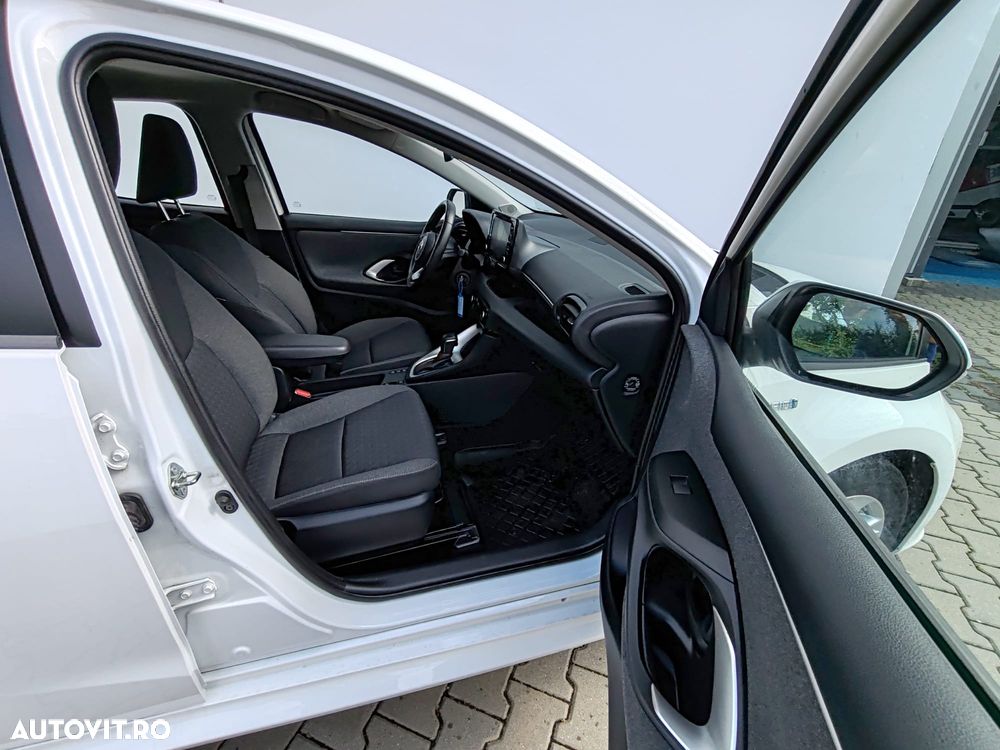 Toyota Yaris 1.5 VVT-i HSD Dynamic - 7