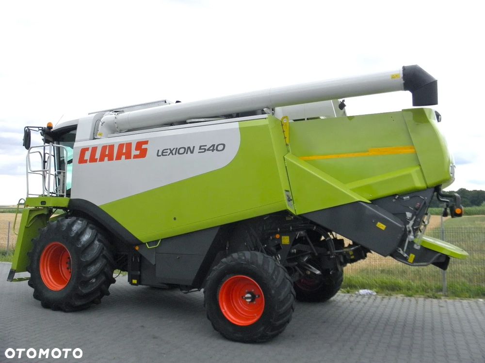 Claas Lexion 540 2006 Rok, heder V 660, Nie Malowany, Stan Bardzo Dobry - 7