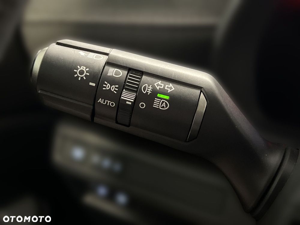 Lexus LBX 1.5 Hybrid - 34