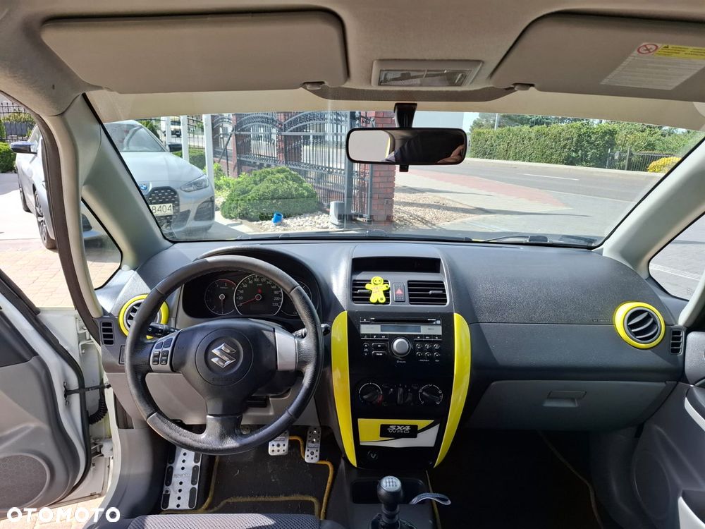 Suzuki SX4 1.9 DDiS DPF 4x2 Comfort - 13