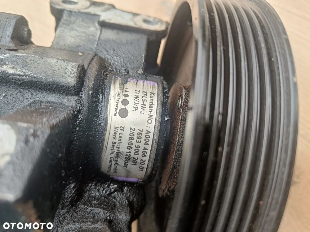MERCEDES W211 W220 3.2 CDI POMPA WSPOMAGANIA A0044662001 - 5