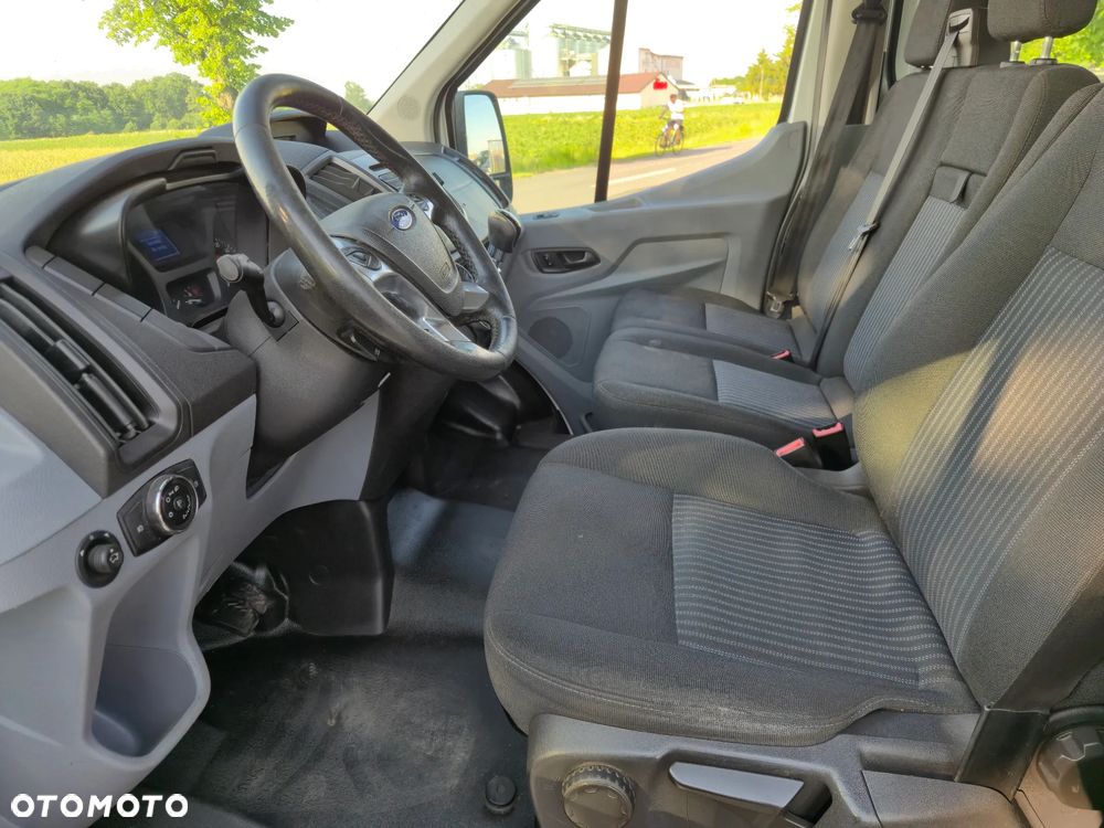 Ford Transit - 8