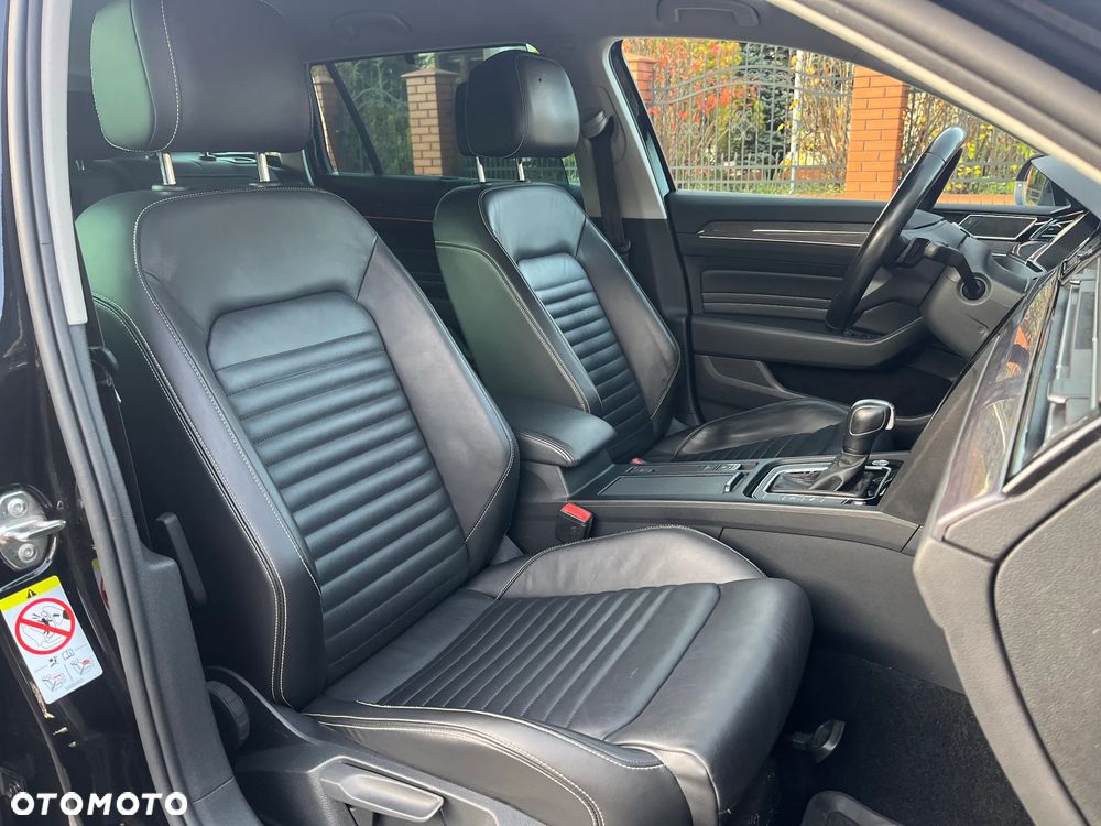 Volkswagen Passat 2.0 TSI Elegance DSG - 37