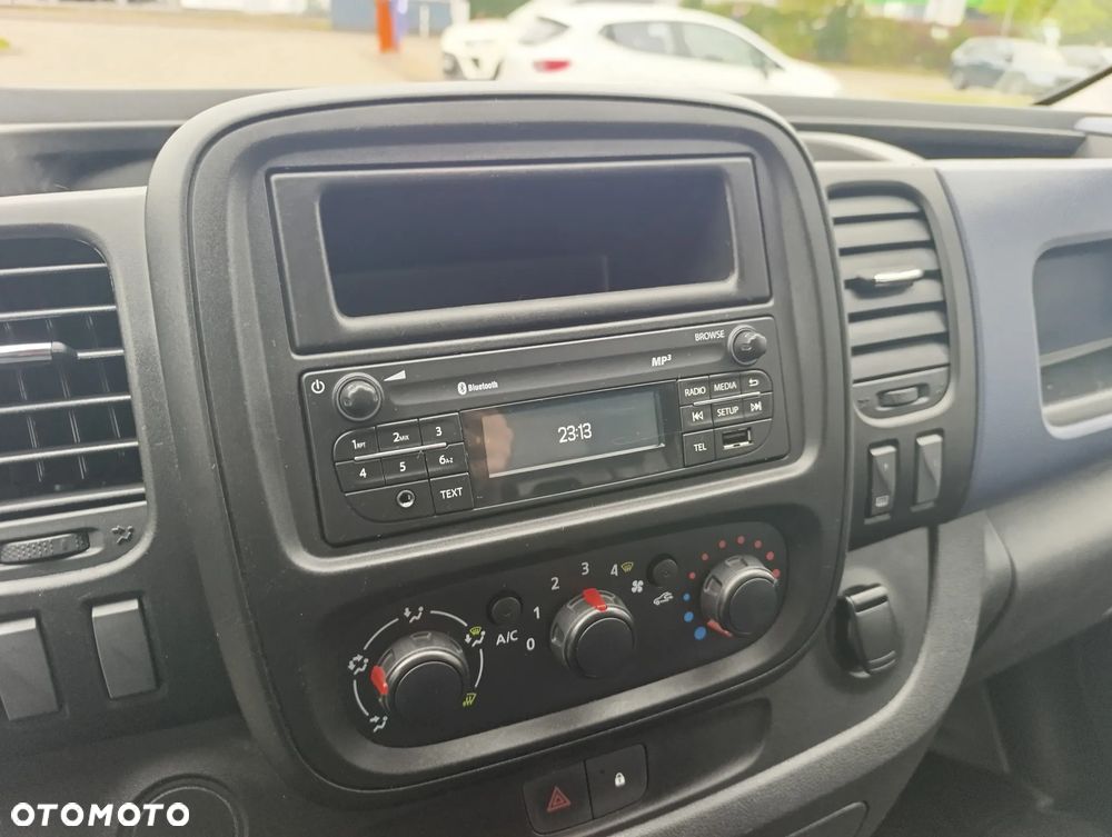 Opel Vivaro B - 16