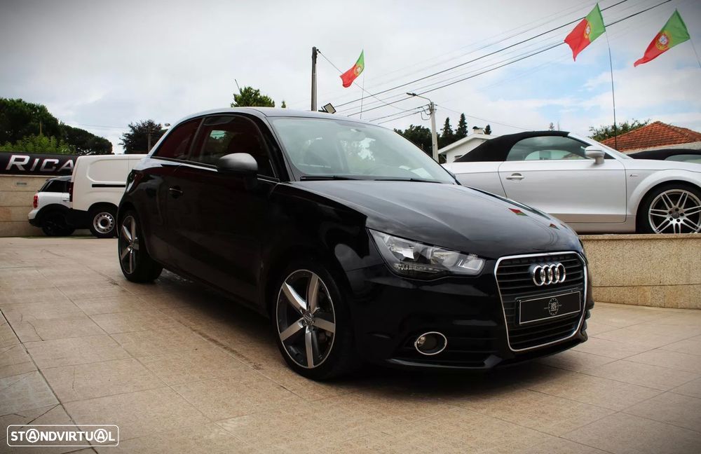 Audi A1 1.6 TDI Advance S-Tronic — fotografia 3