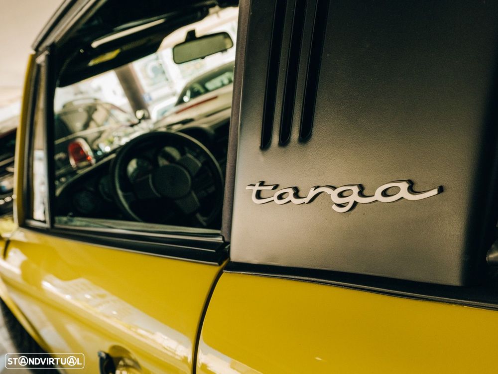 Porsche 911 Série G 3.0 Carrera Targa - 20