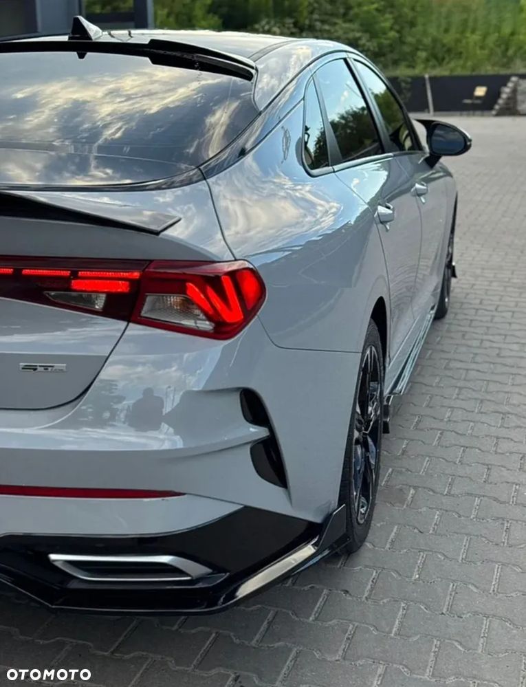 Kia K5 - 20