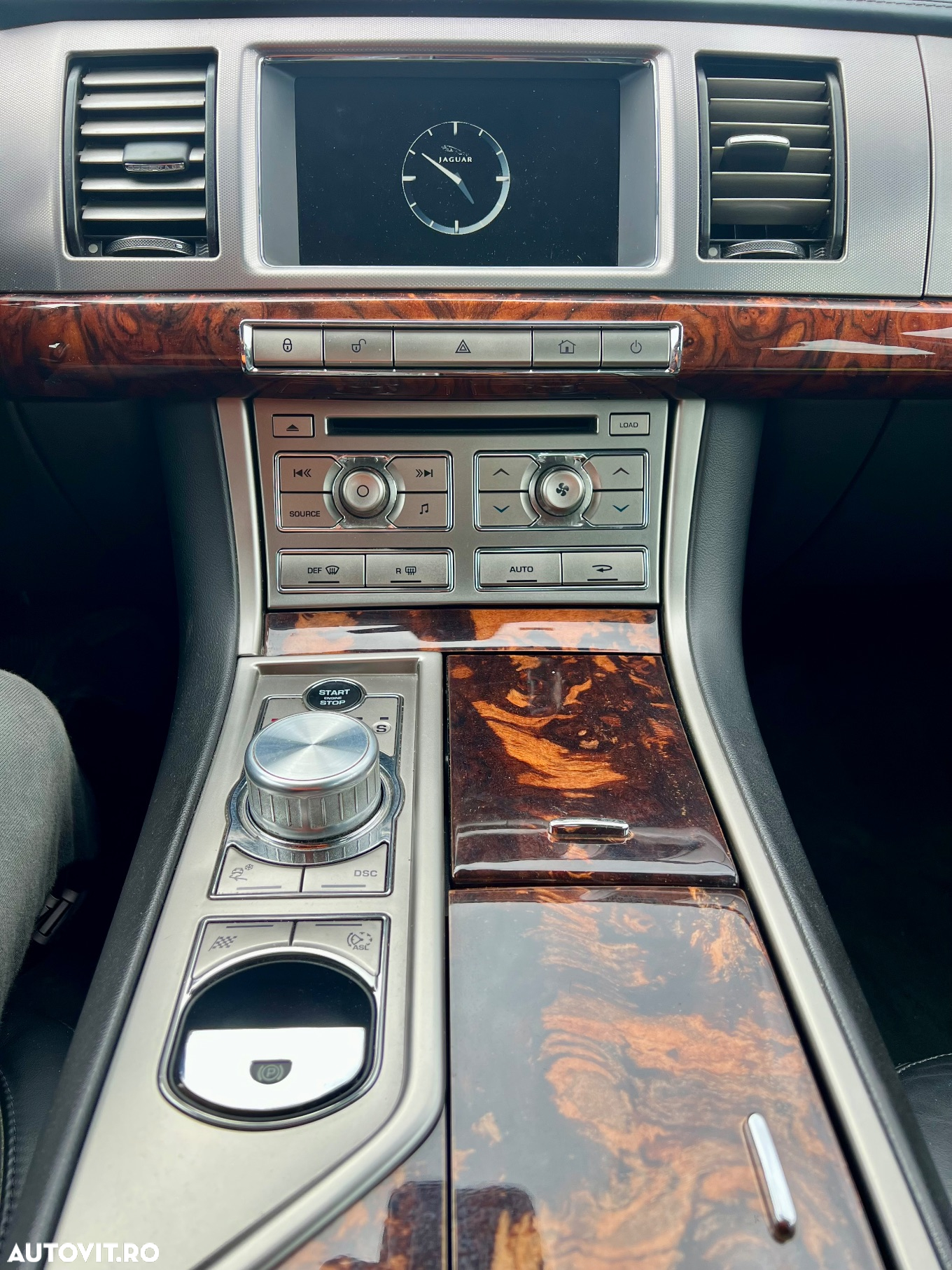 Jaguar XF 3.0 V6 Diesel Portfolio - 5