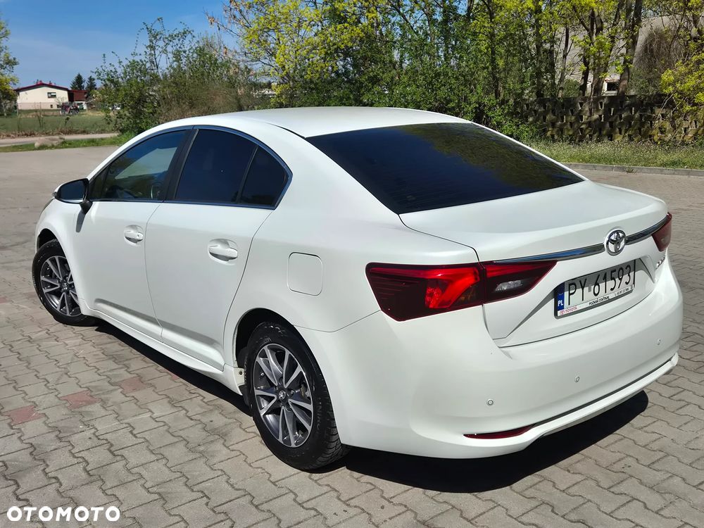 Toyota Avensis 1.8 Prestige - 4