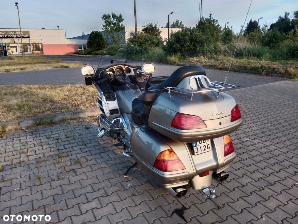 Honda GL - 7