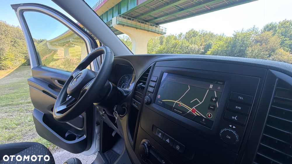 Mercedes-Benz Vito - 21