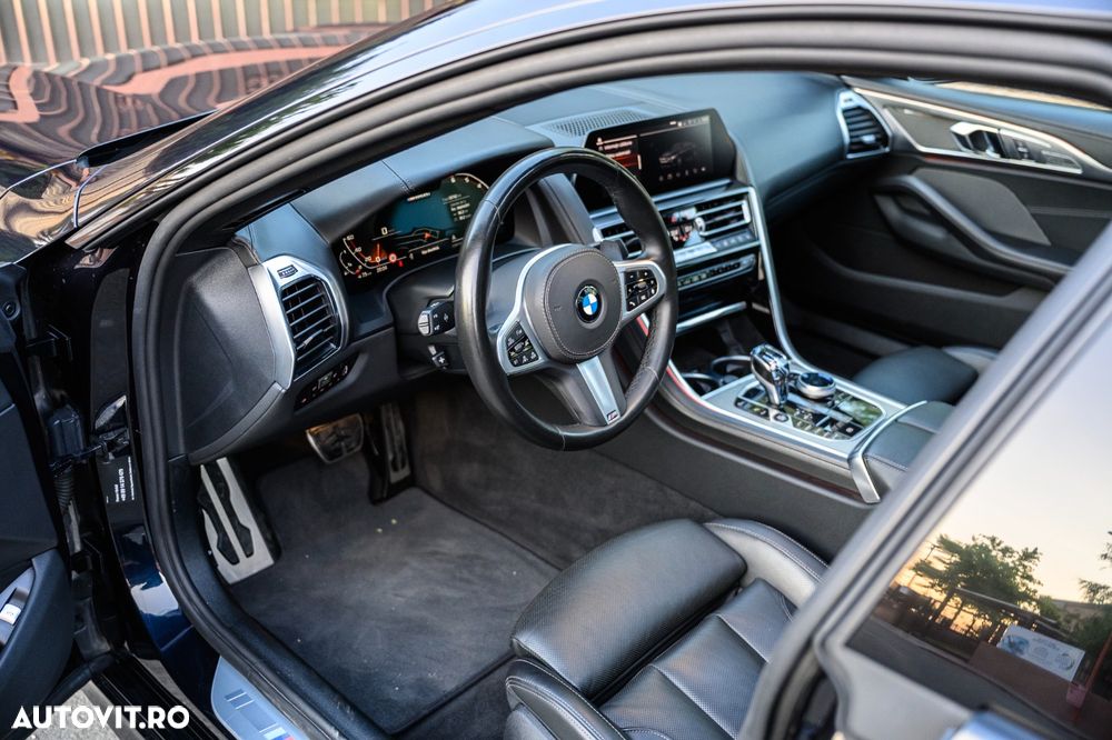 BMW Seria 8 840i xDrive - 36