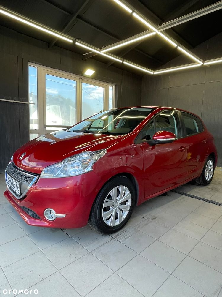 Peugeot 208 95 VTI Allure - 3