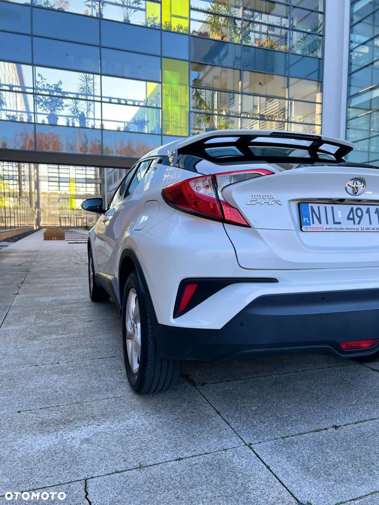 Toyota C-HR - 10