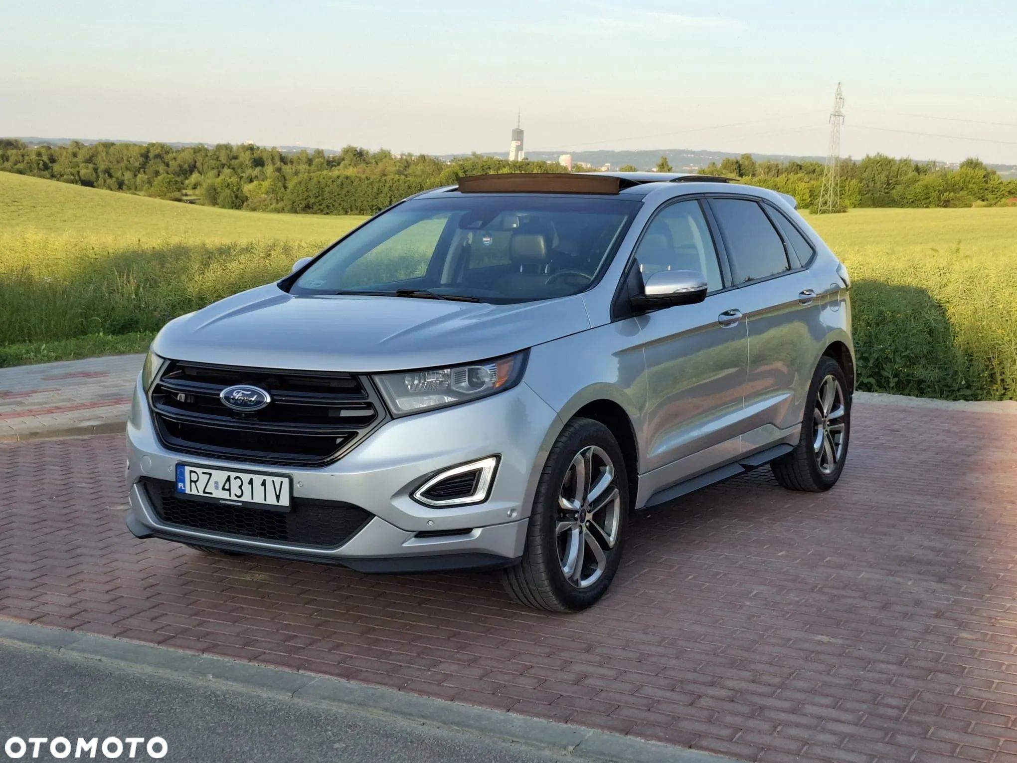 Ford Edge - 1