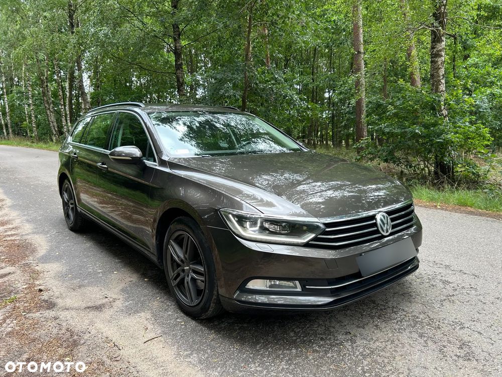 Volkswagen Passat 1.6 TDI BMT Comfortline - 18