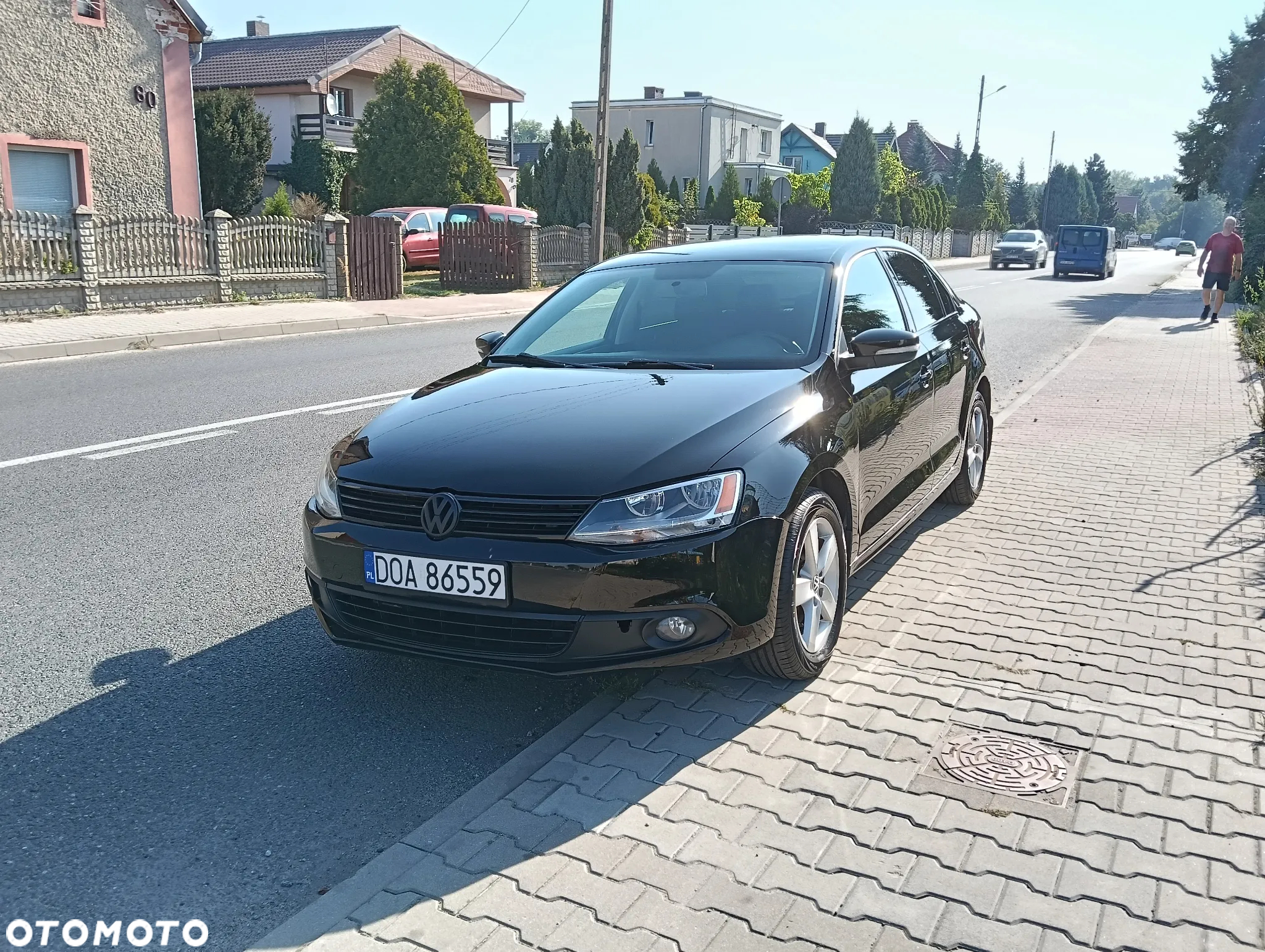 Volkswagen Jetta 2.0 TDI DSG Comfortline - 2