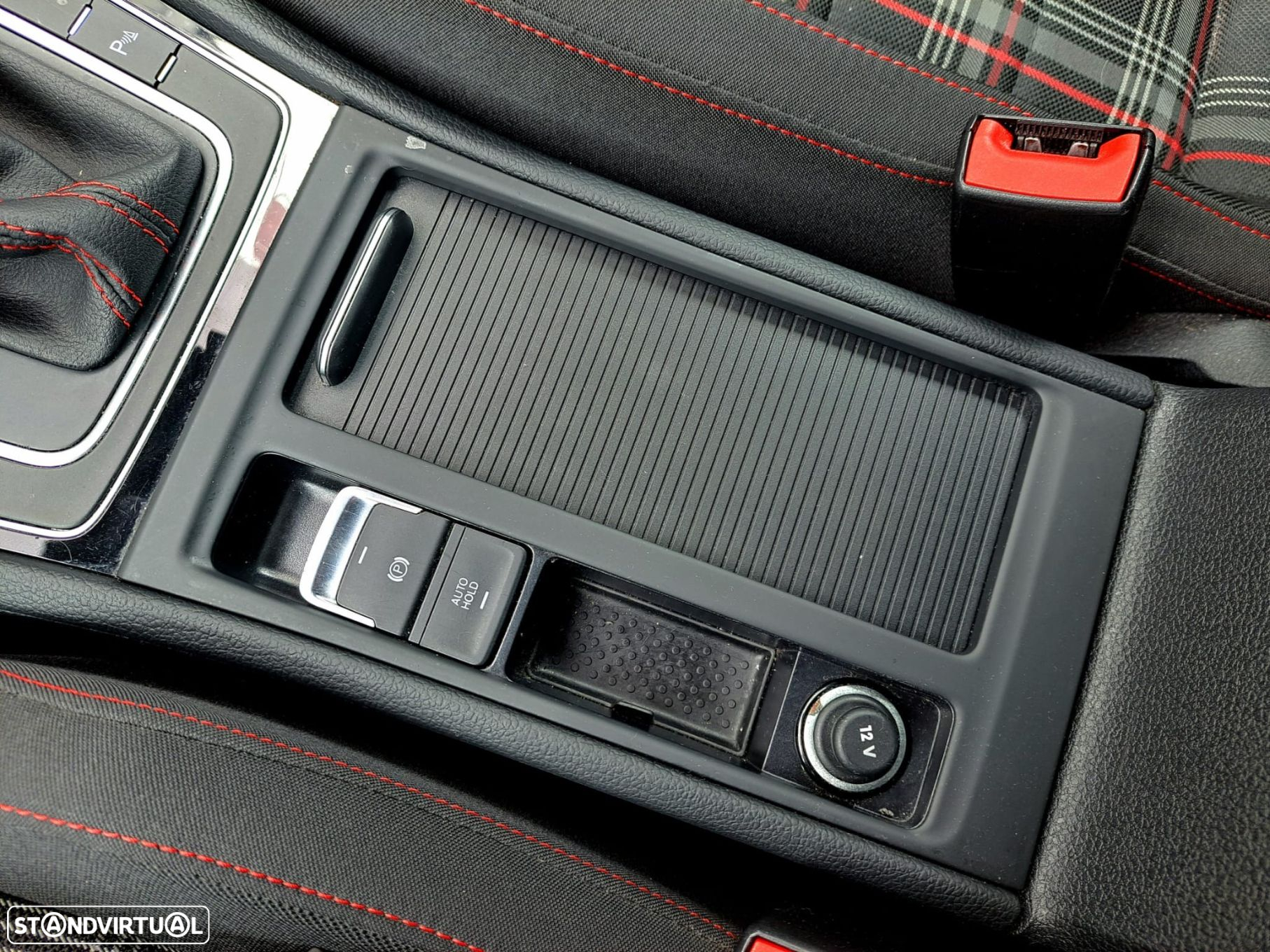 VW Golf 2.0 TSI GTI DSG Performance - 20