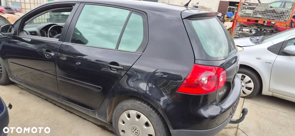 VW Golf 5 V 1,9 TDI 77kW 105KM 2006r 5d hatchback LC9Z - 5