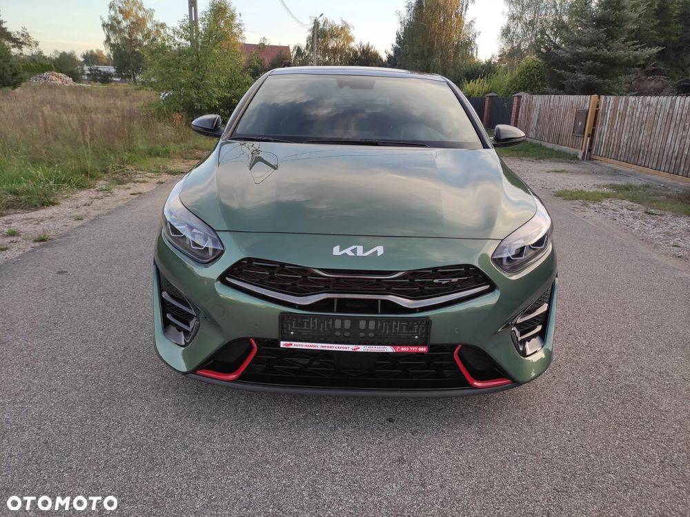 Kia ProCeed 1.6 T-GDI GT DCT - 14