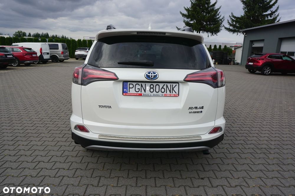 Toyota RAV4 Hybrid Selection 4x2 - 35