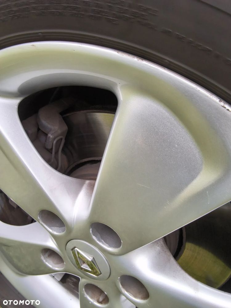 Renault Scenic - 22