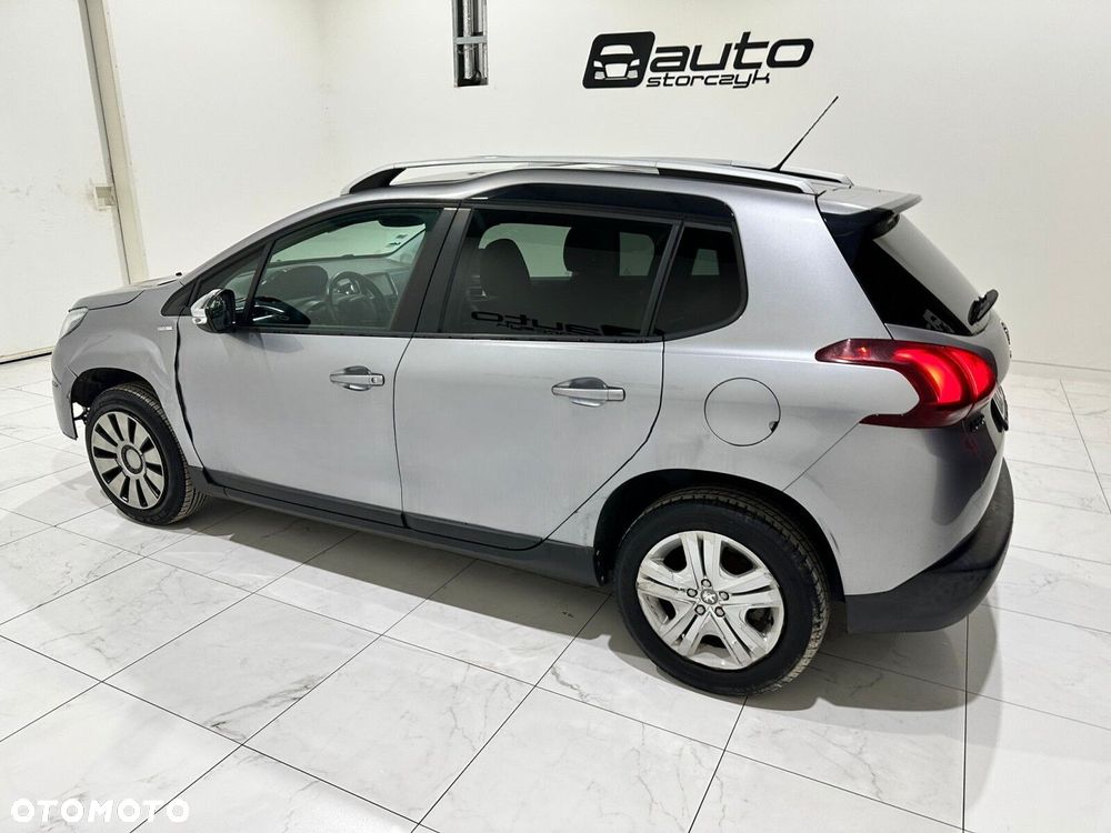 Peugeot 2008 - 8