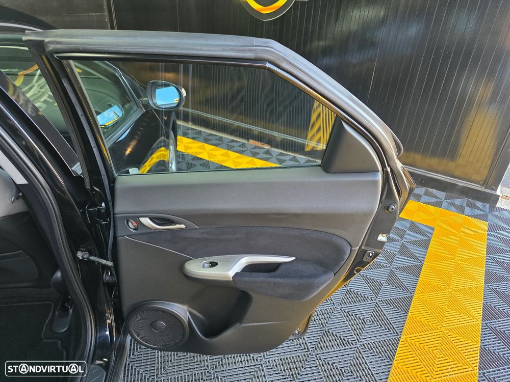 Honda Civic 1.4 Sport - 27