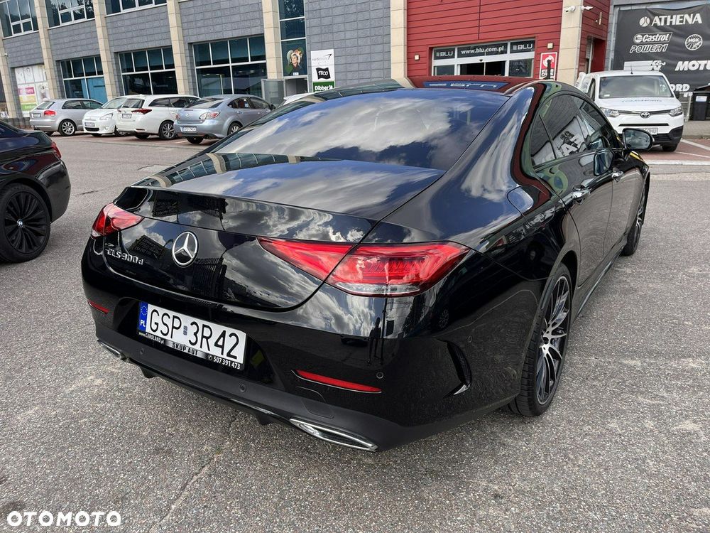 Mercedes-Benz CLS - 6