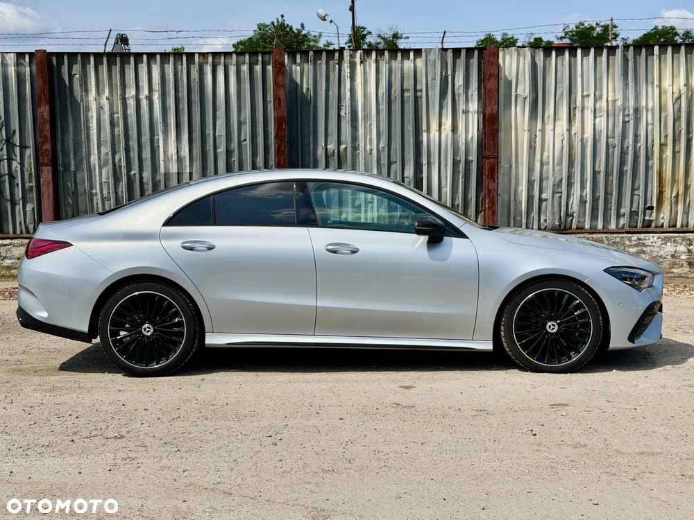 Mercedes-Benz CLA 200 d AMG Line 8G-DCT - 4