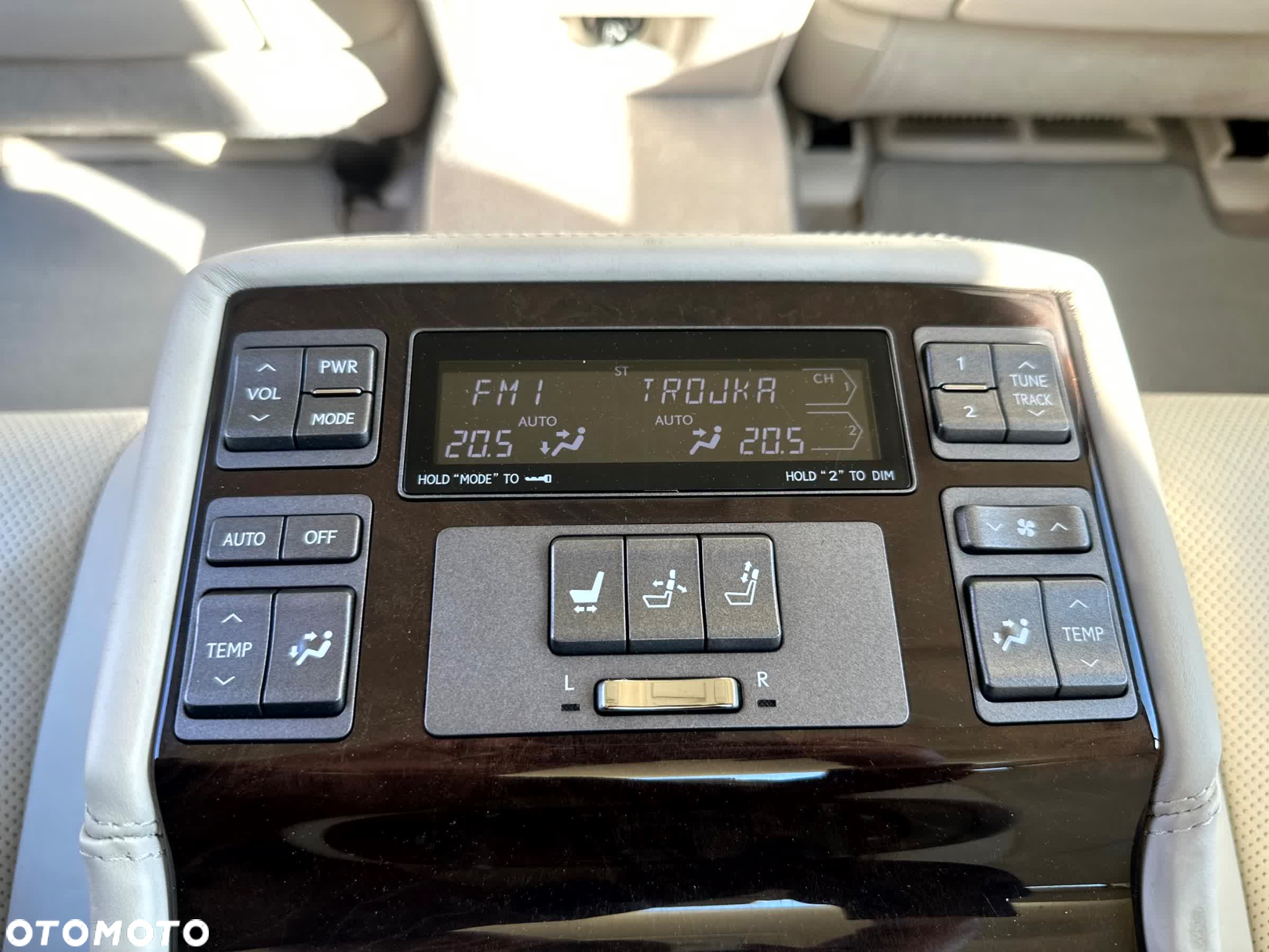Lexus LS 460 Prestige - 11