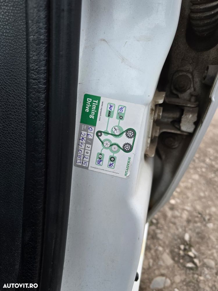 Dacia Logan 1.2 Laureate - 19