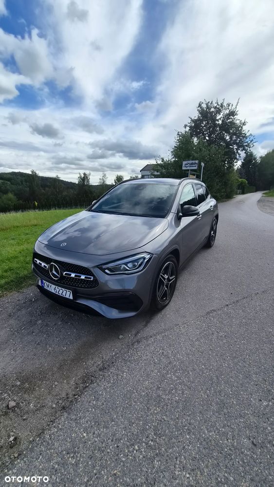 Mercedes-Benz GLA 220 d 4-Matic - 15