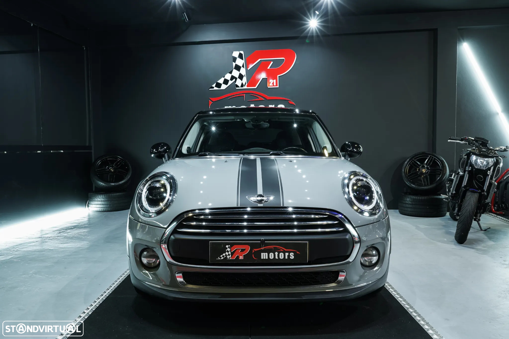 MINI 5 Portas Cooper D - 5