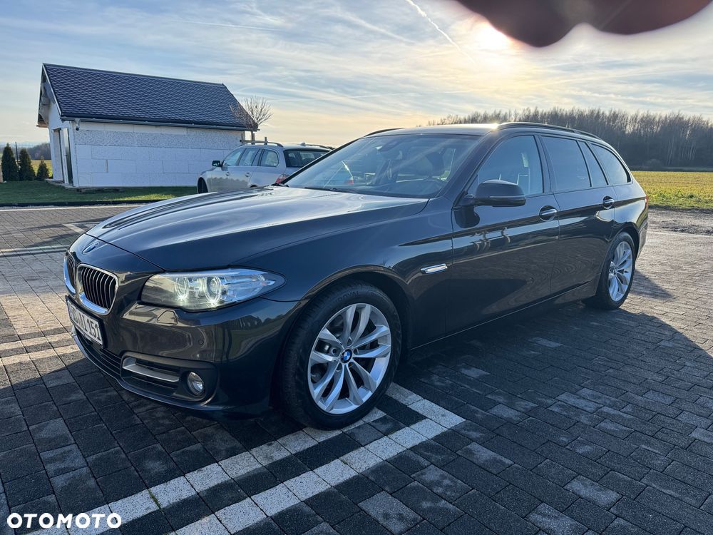 BMW Seria 5 520d xDrive Luxury Line - 9
