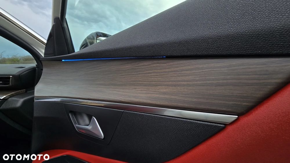 Peugeot 3008 225 e-EAT8 GT Pack - 12